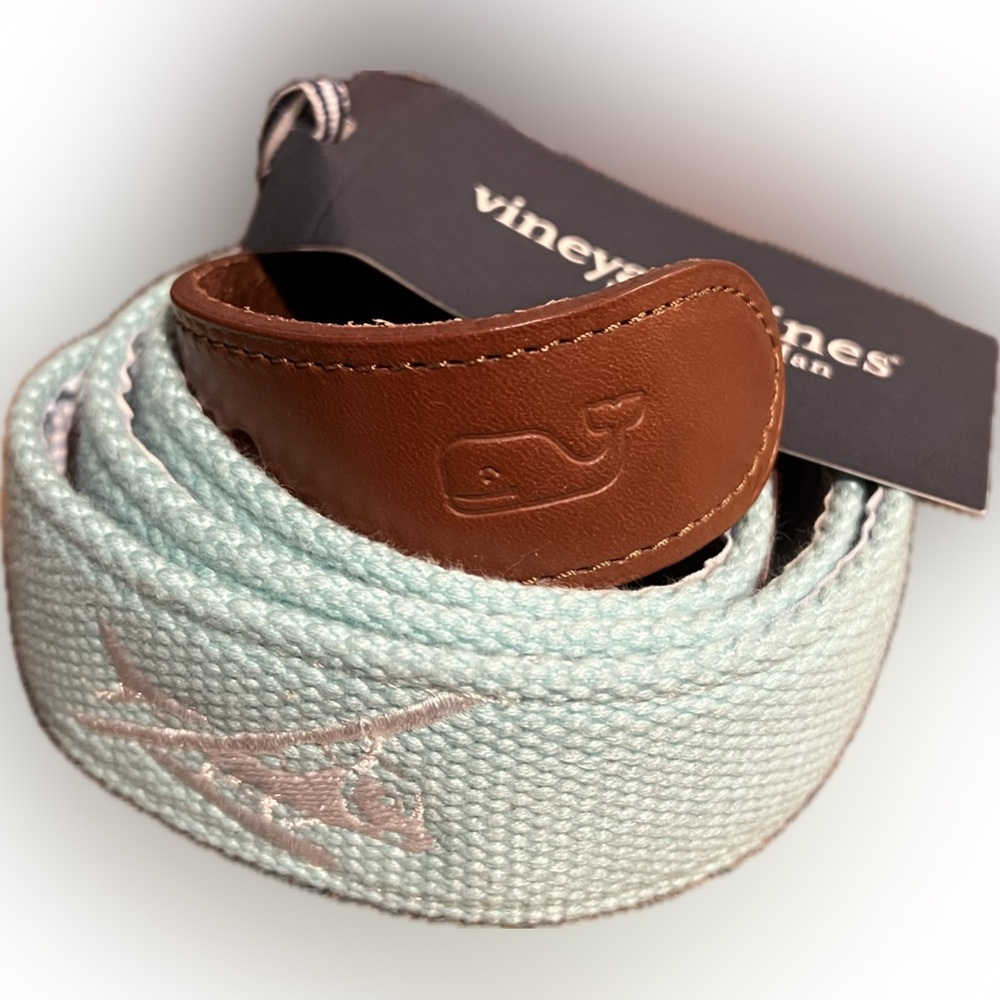 New men's sz 34 and 36 Vineyard Vines embroidered icon MSRP $68 S Vineyard Vines